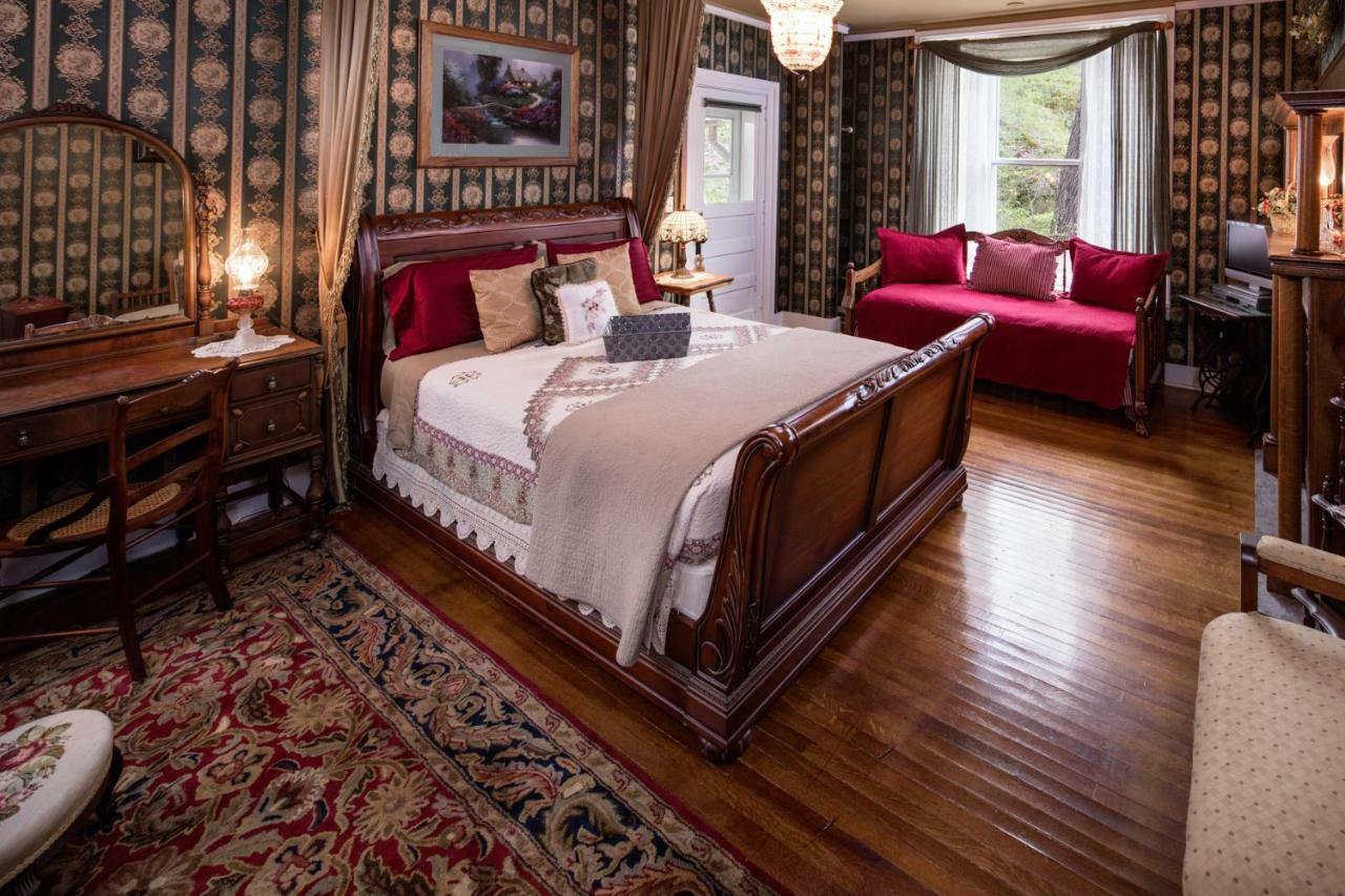 The Steamboat House Bed and Breakfast Galena Esterno foto