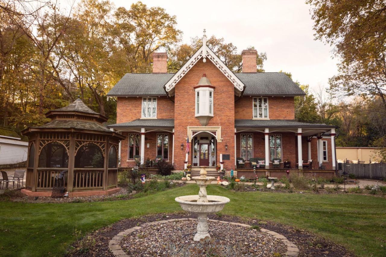The Steamboat House Bed and Breakfast Galena Esterno foto